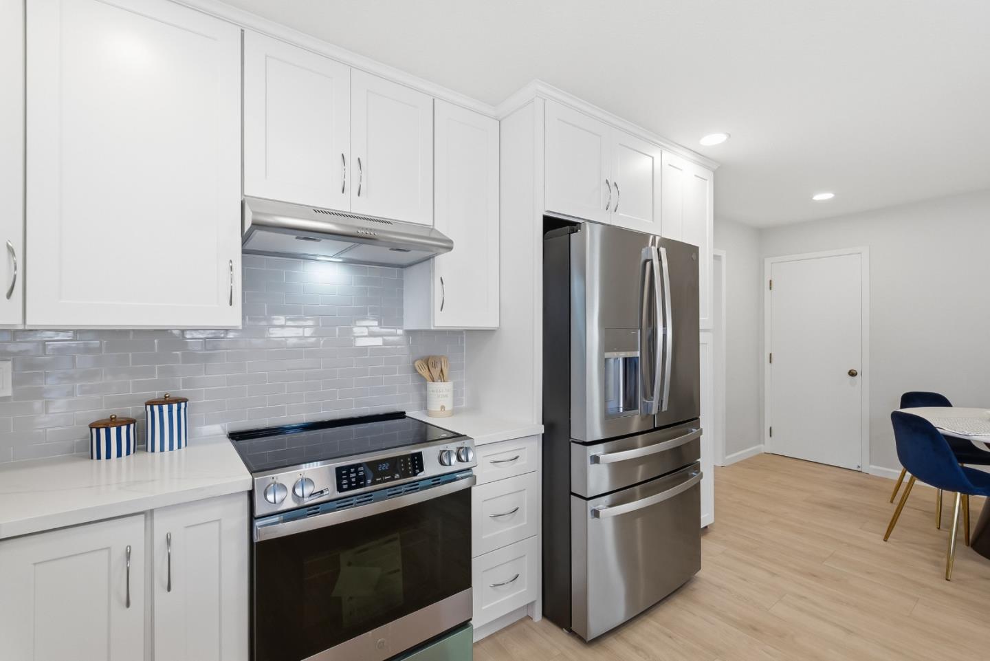 6383 San Anselmo WAY