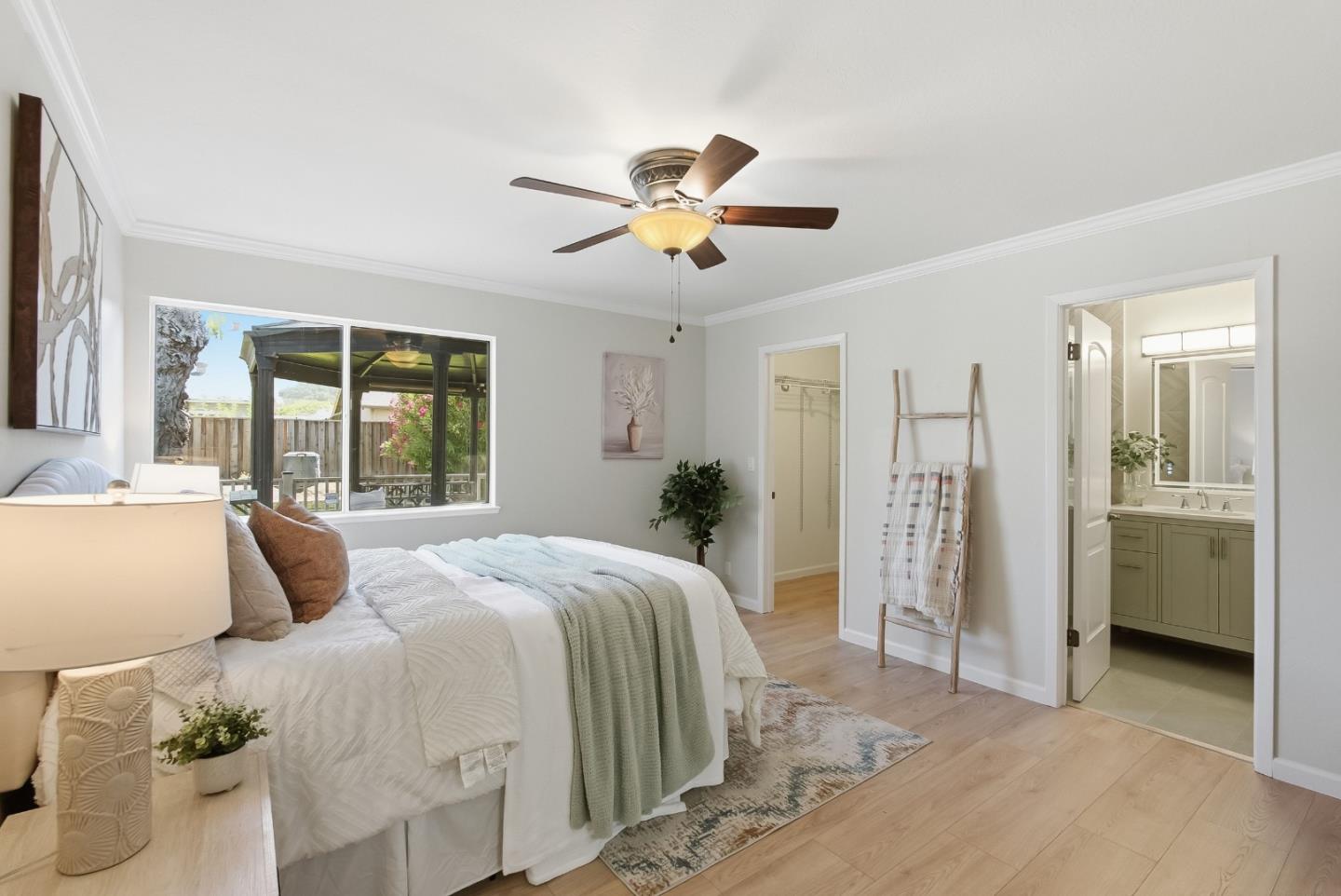 6383 San Anselmo WAY