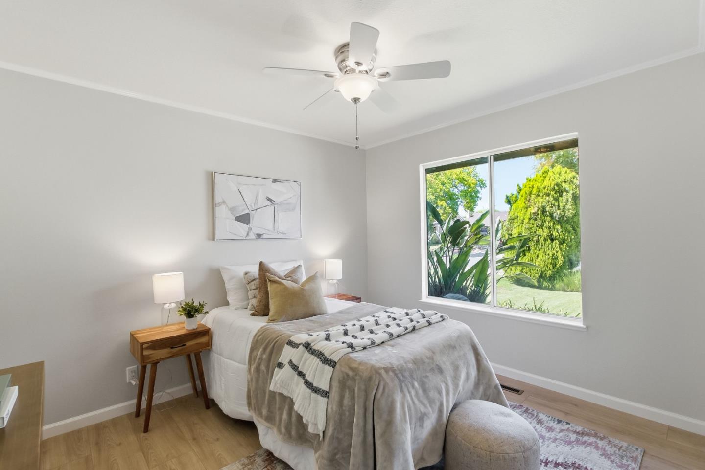 6383 San Anselmo WAY