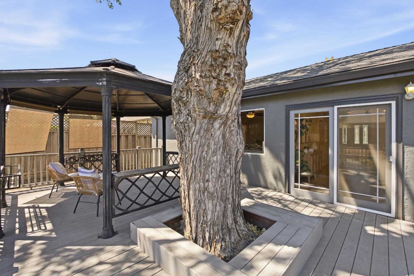 6383 San Anselmo WAY