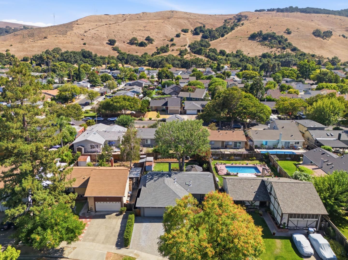 6383 San Anselmo WAY