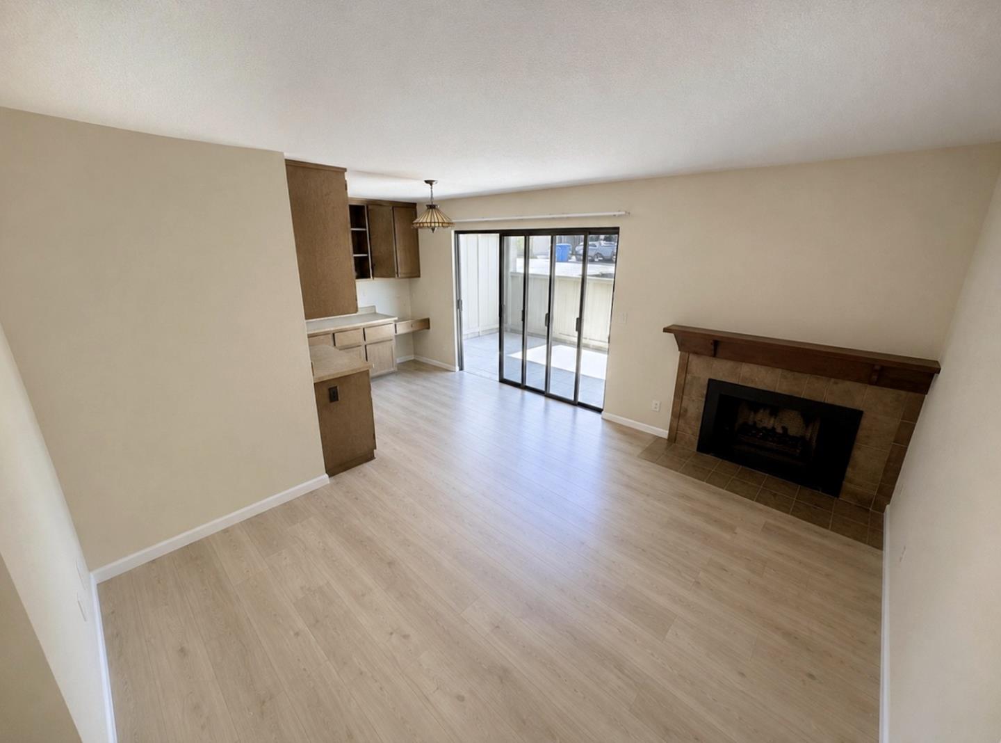 1662 Parkside DR