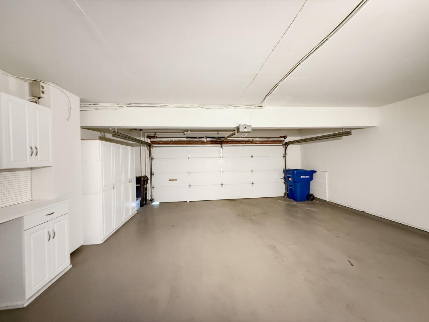 285 Casitas Bulevar