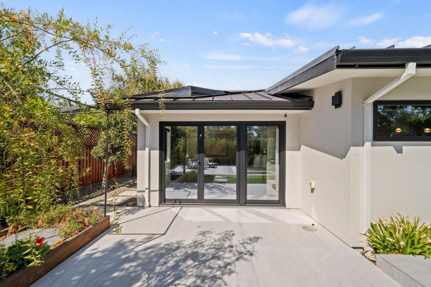 1624 Wakefield TER