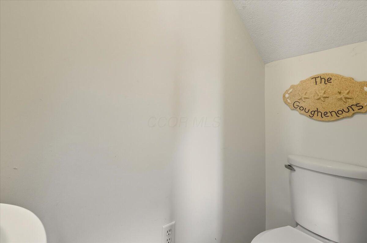 1712 Township Road 25