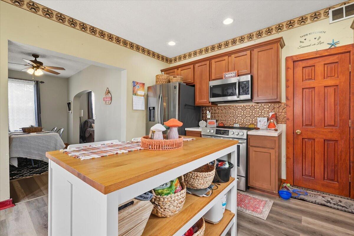 1712 Township Road 25