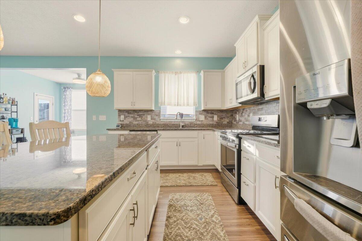 211 Leather Leaf Circle