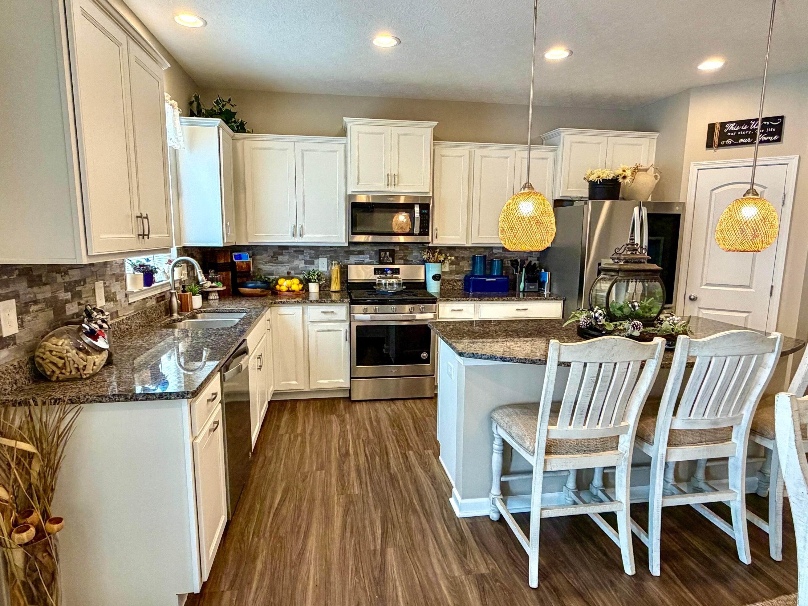 211 Leather Leaf Circle