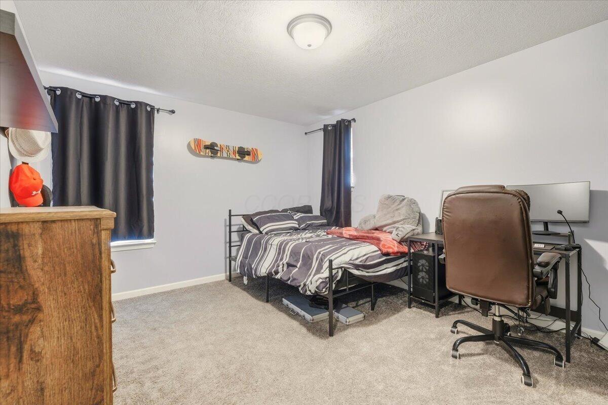 211 Leather Leaf Circle