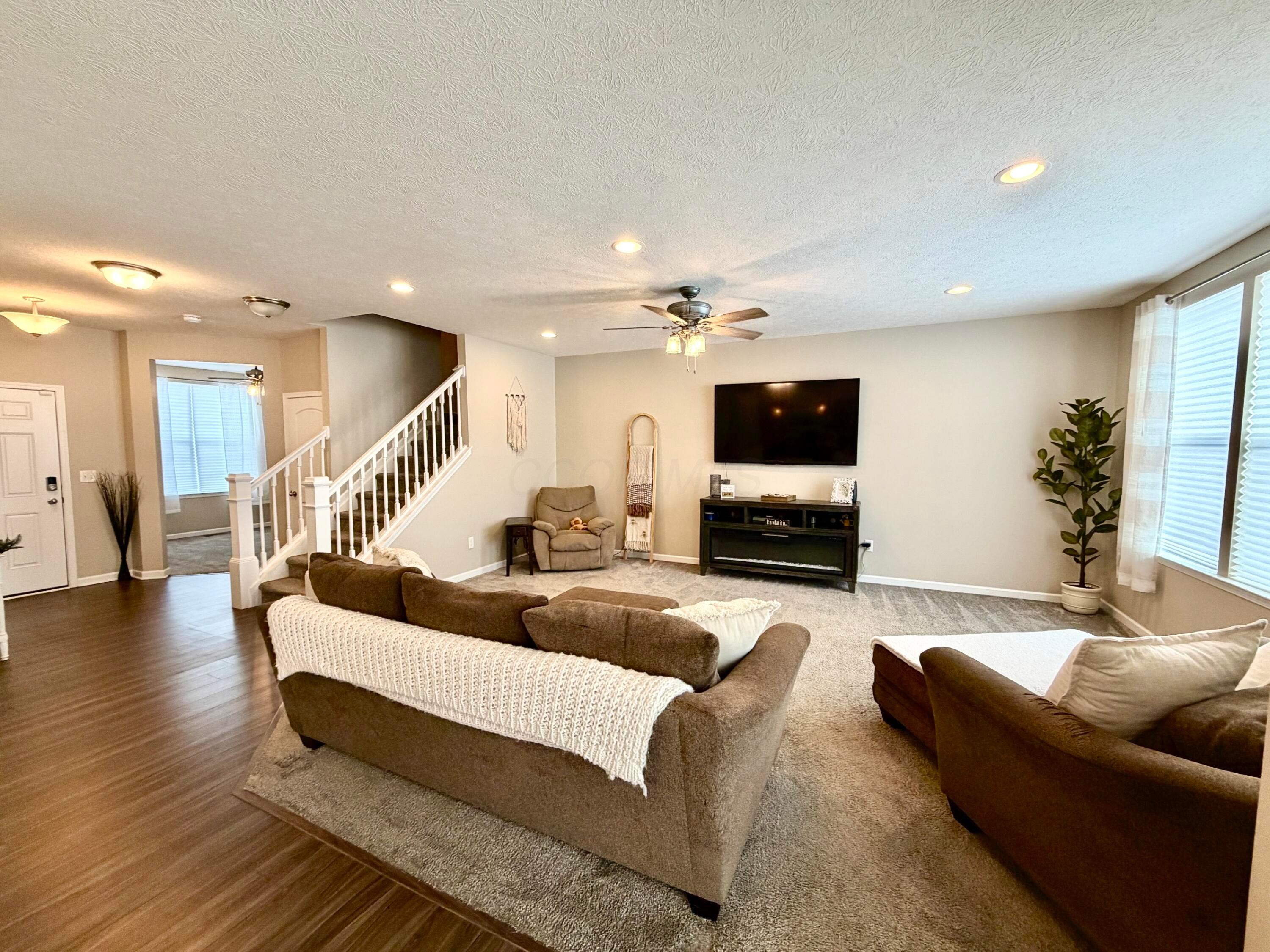 211 Leather Leaf Circle