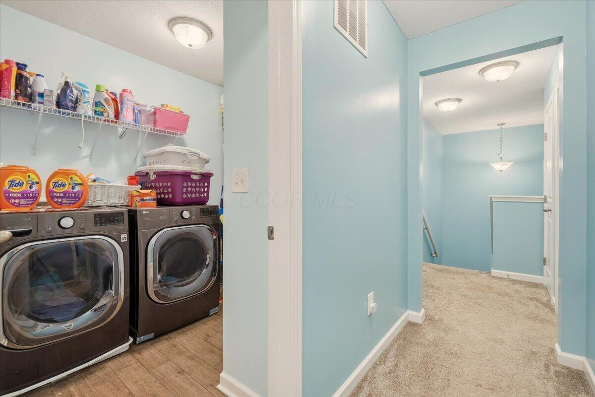 211 Leather Leaf Circle