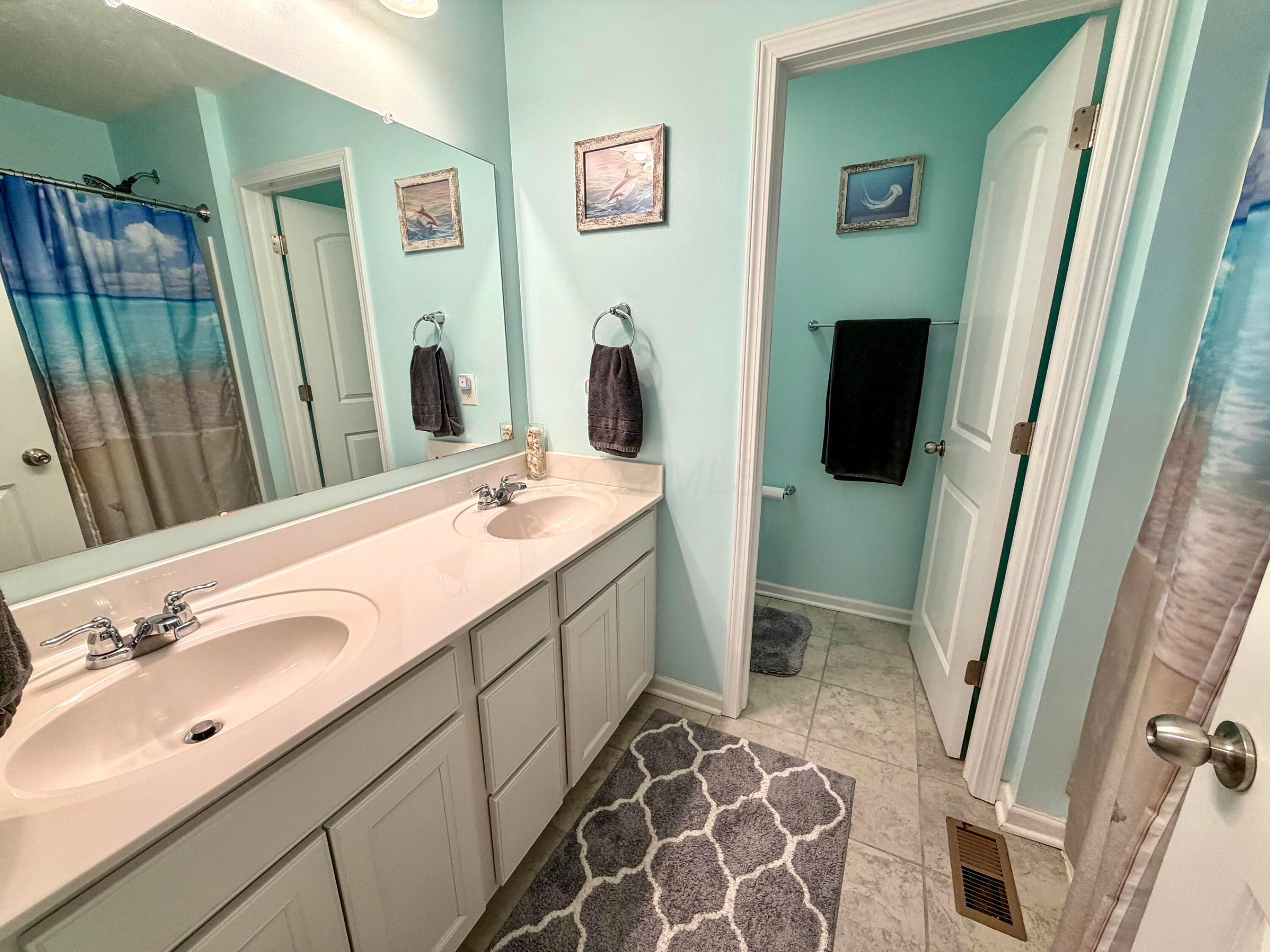 211 Leather Leaf Circle