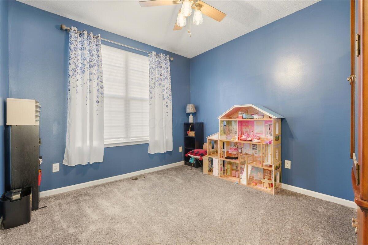 211 Leather Leaf Circle