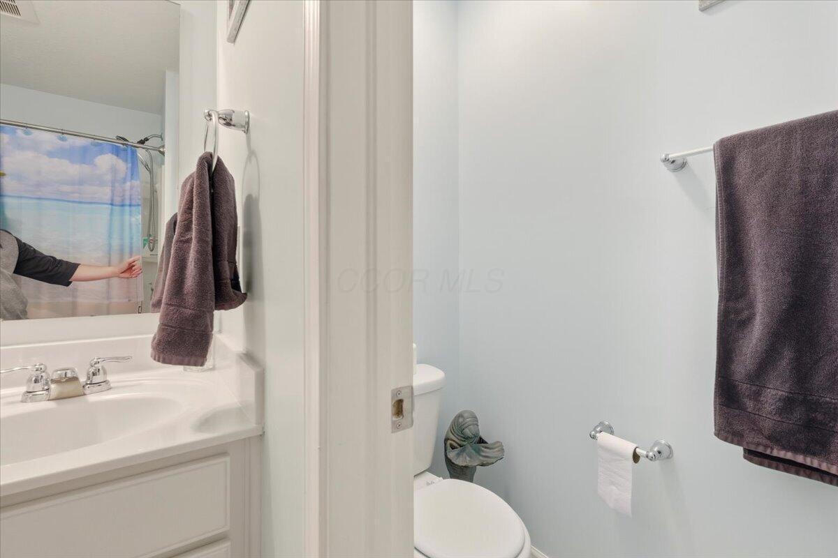 211 Leather Leaf Circle