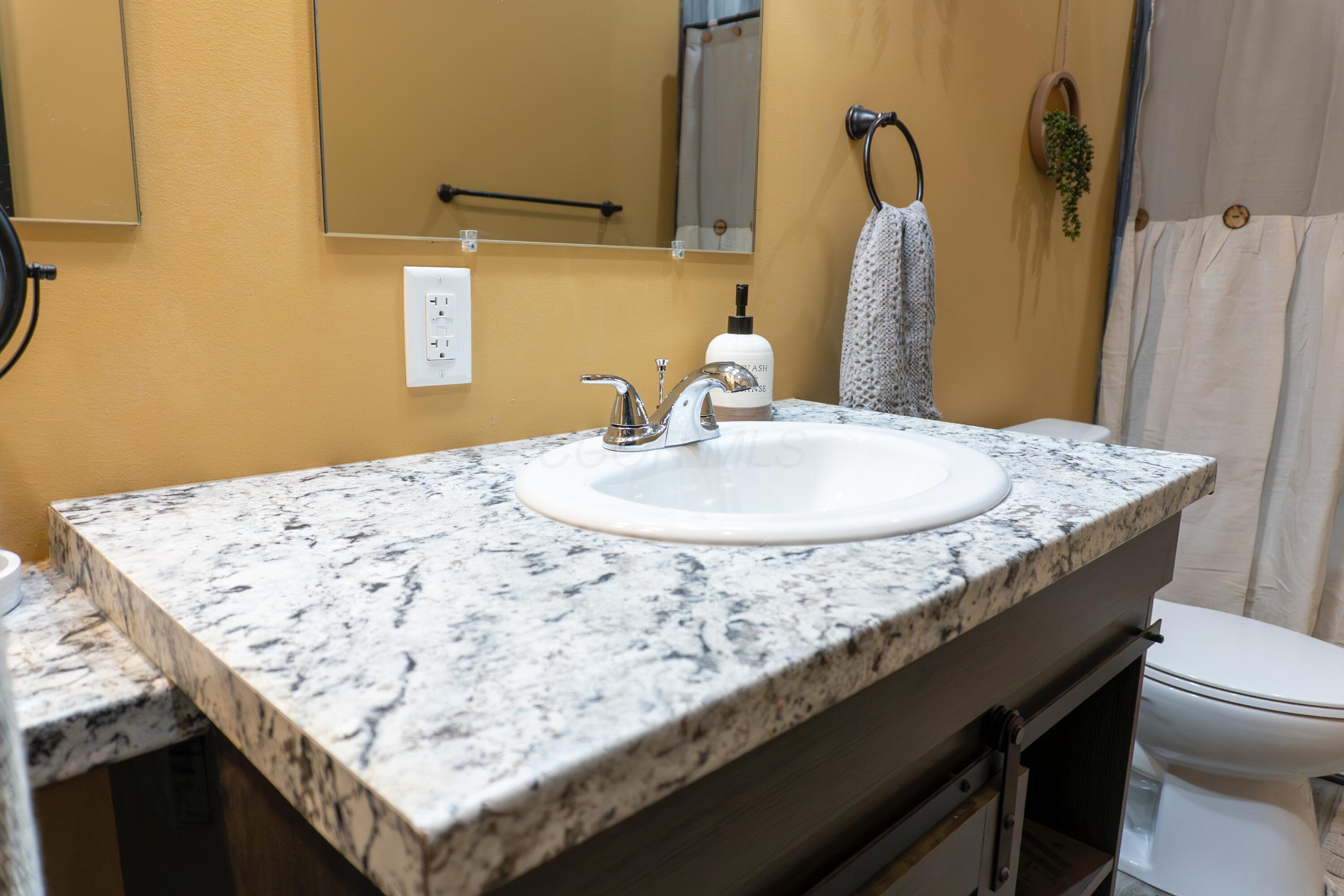 3301 Township Road 221