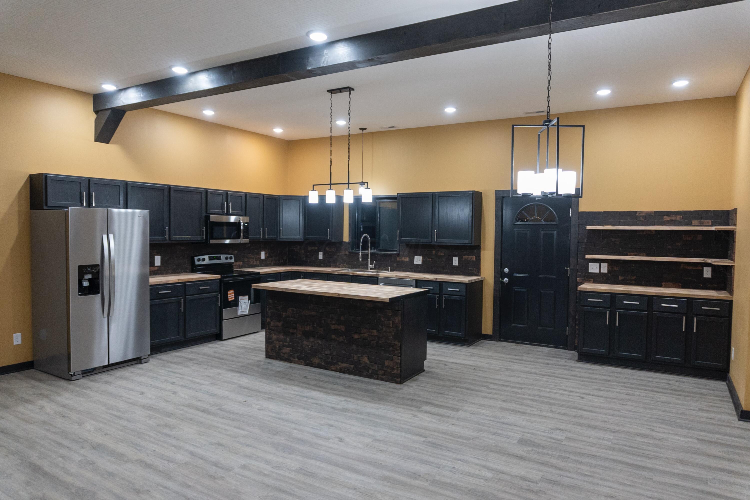 3301 Township Road 221