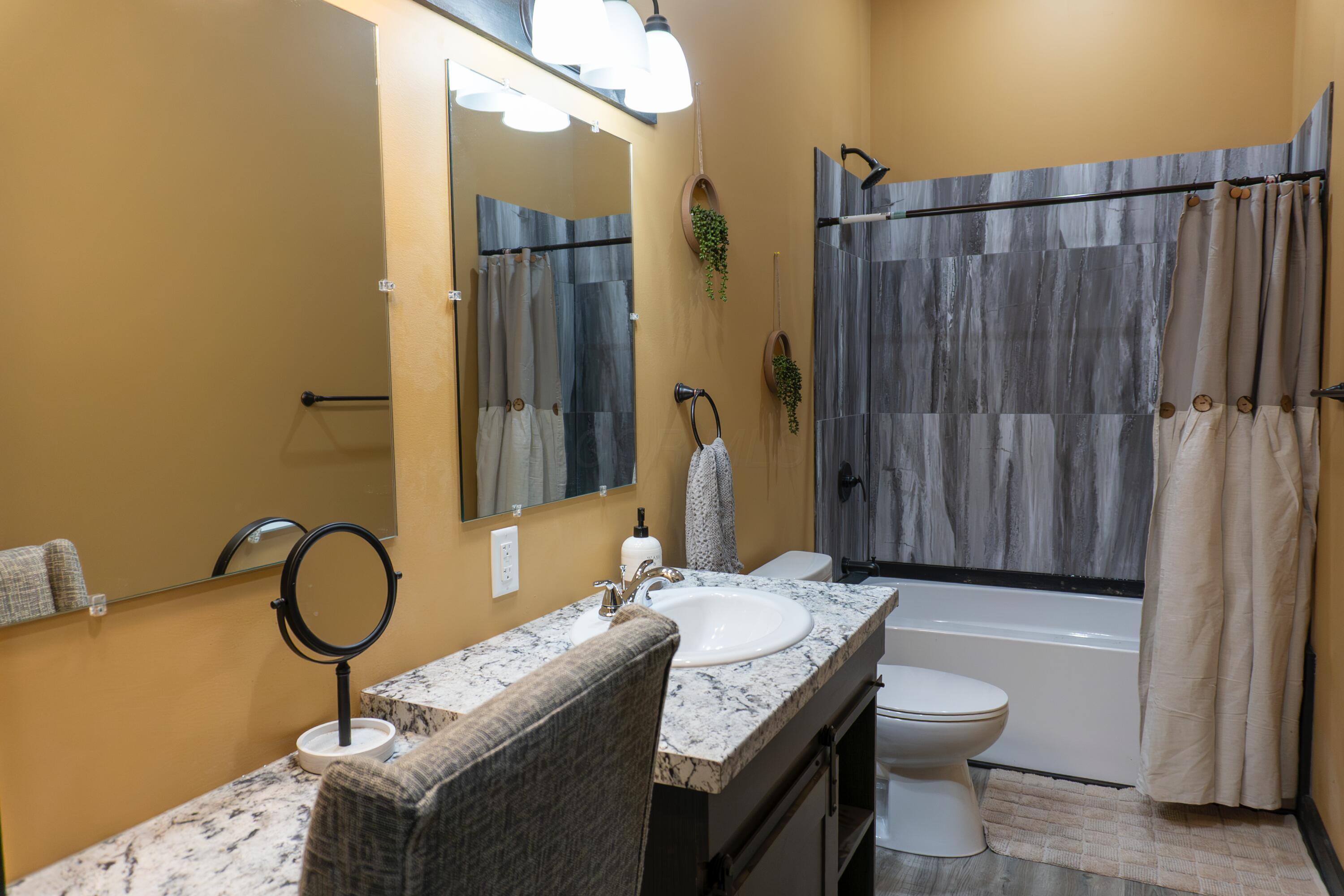 3301 Township Road 221