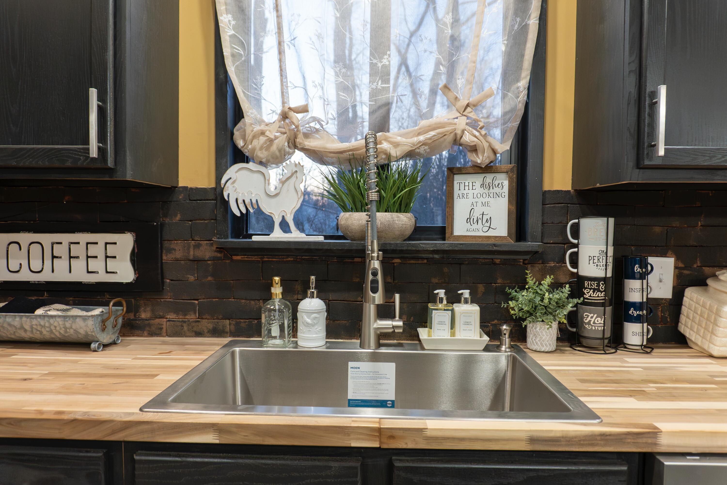 3301 Township Road 221