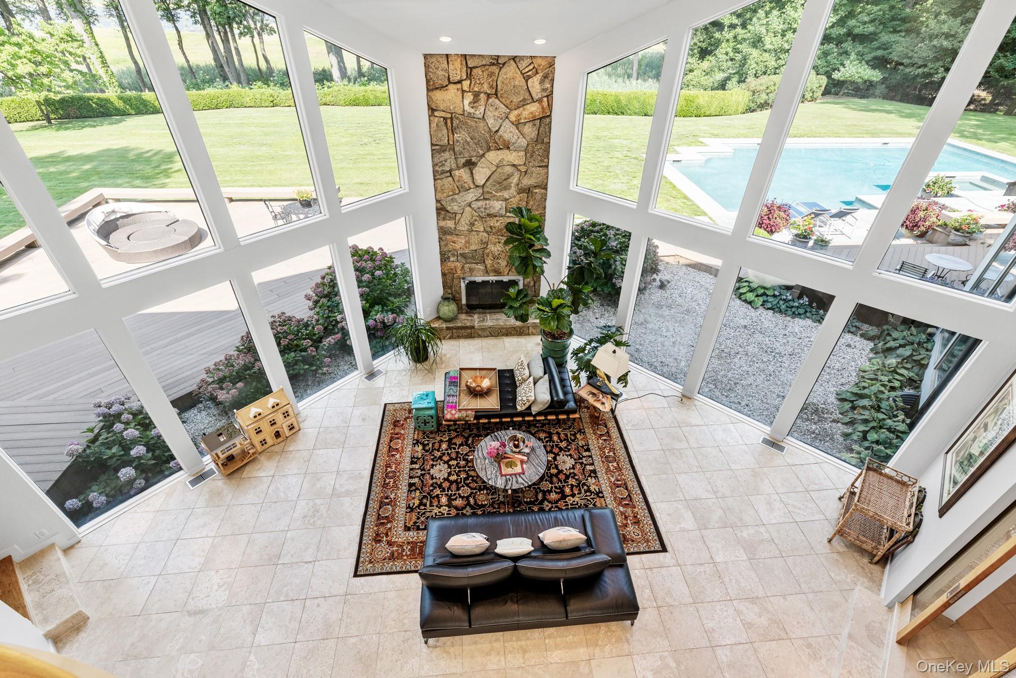 8 Mill Pond Lane