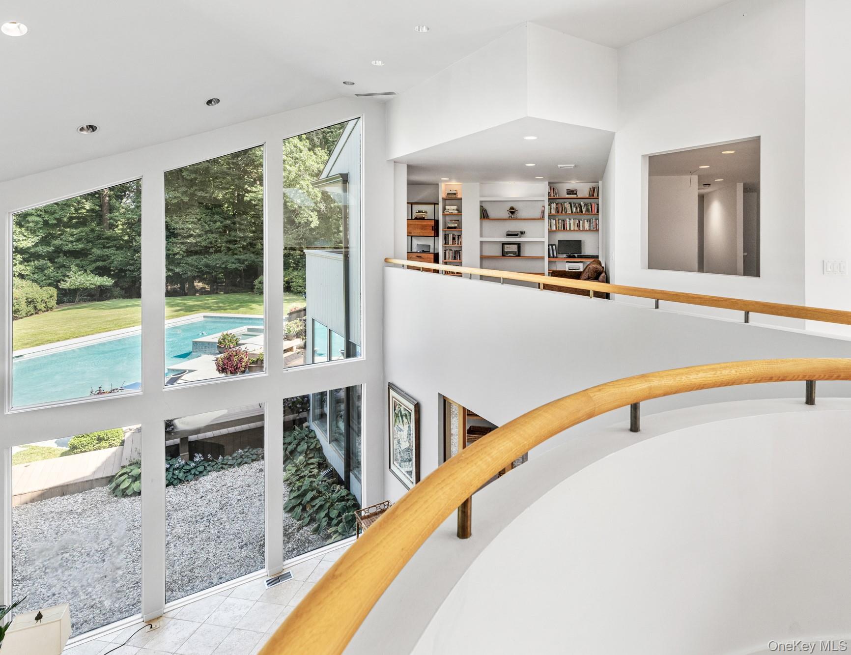 8 Mill Pond Lane