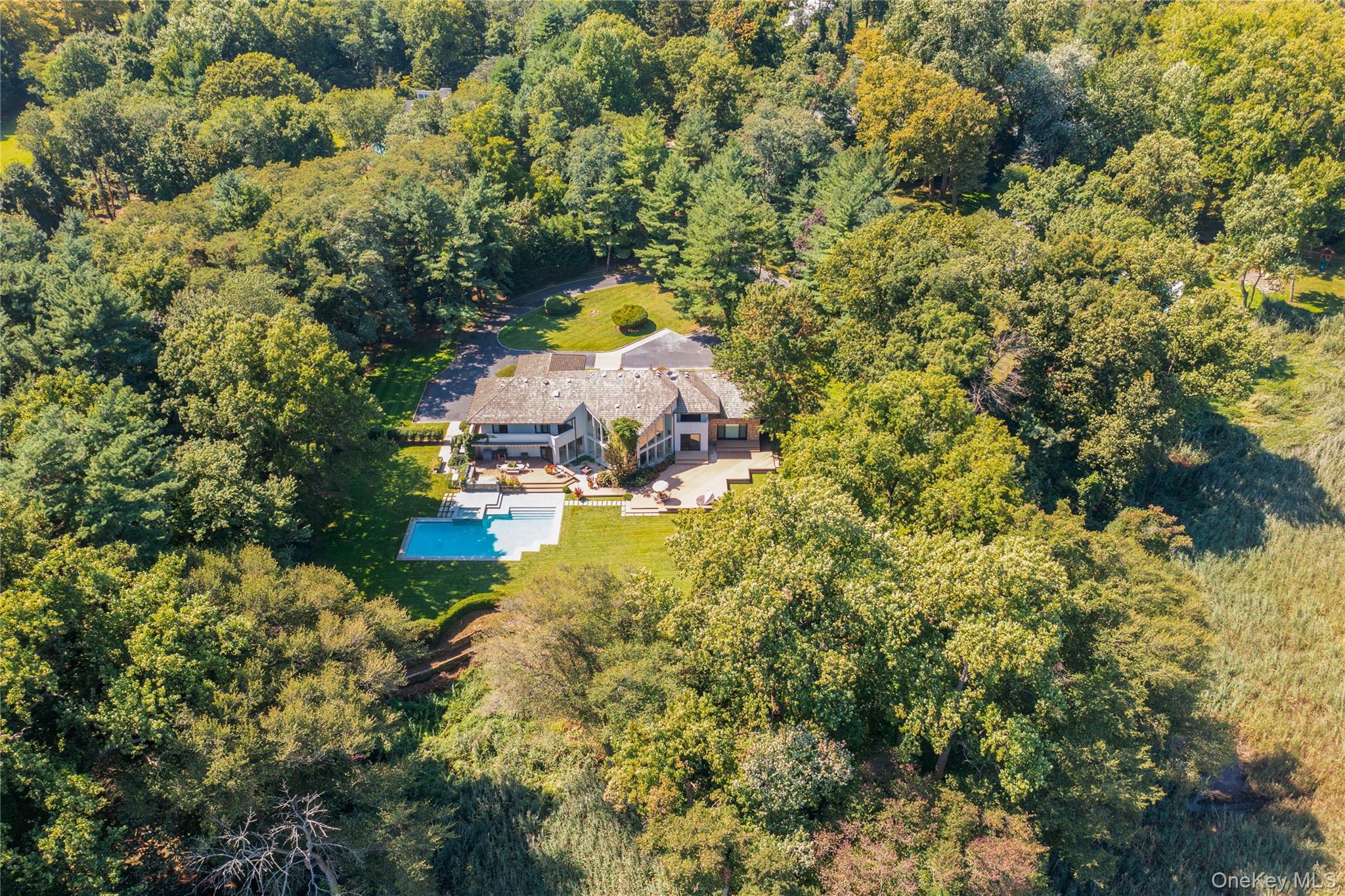 8 Mill Pond Lane