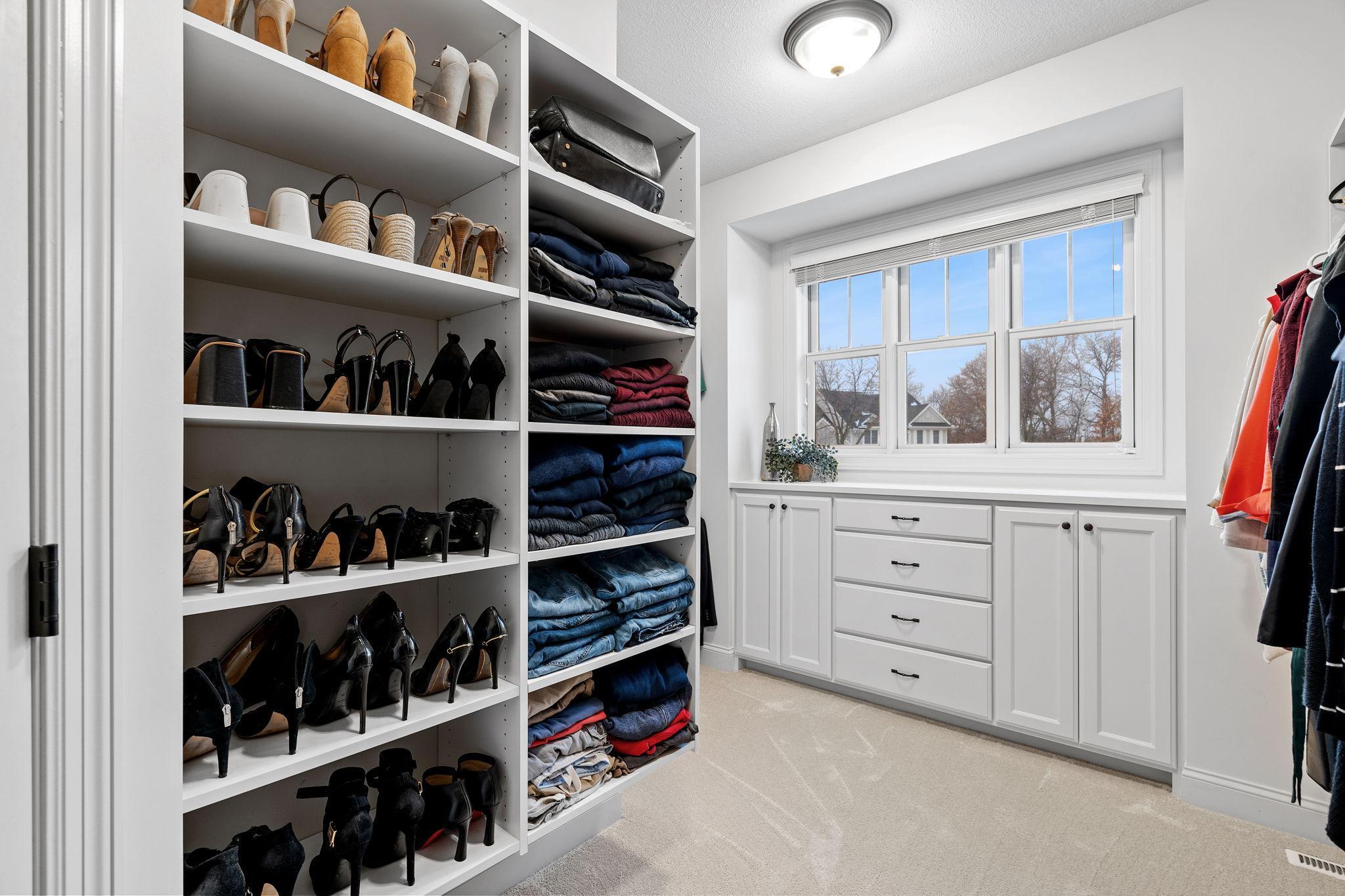 21215 Wellington Place