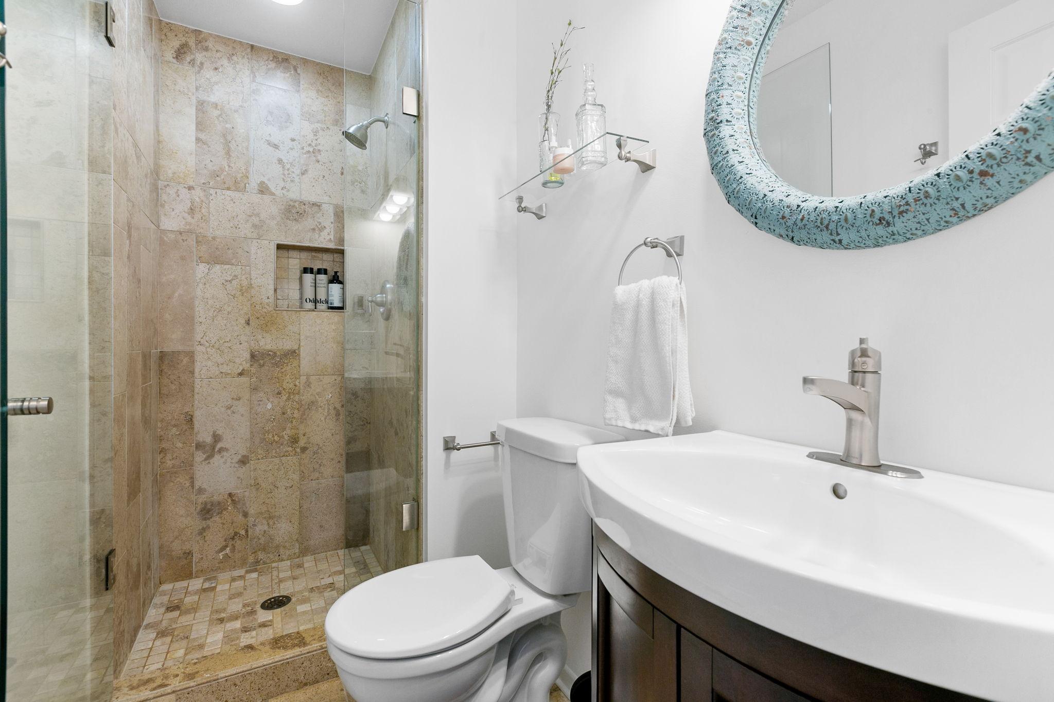 8405 Lower 208th Street W