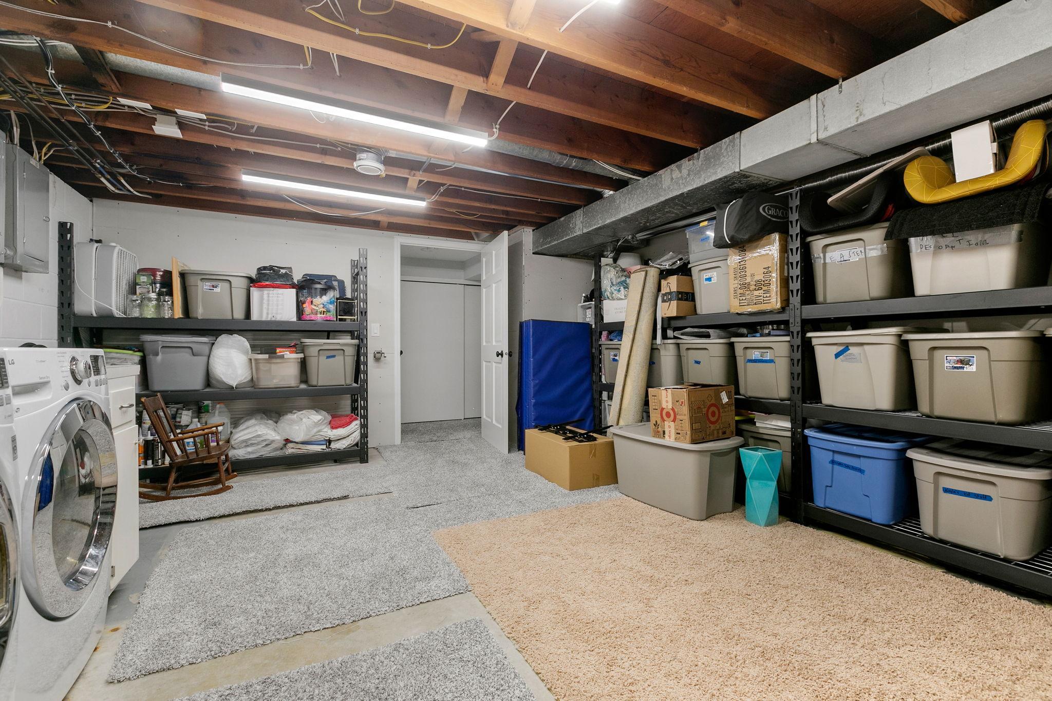 8405 Lower 208th Street W