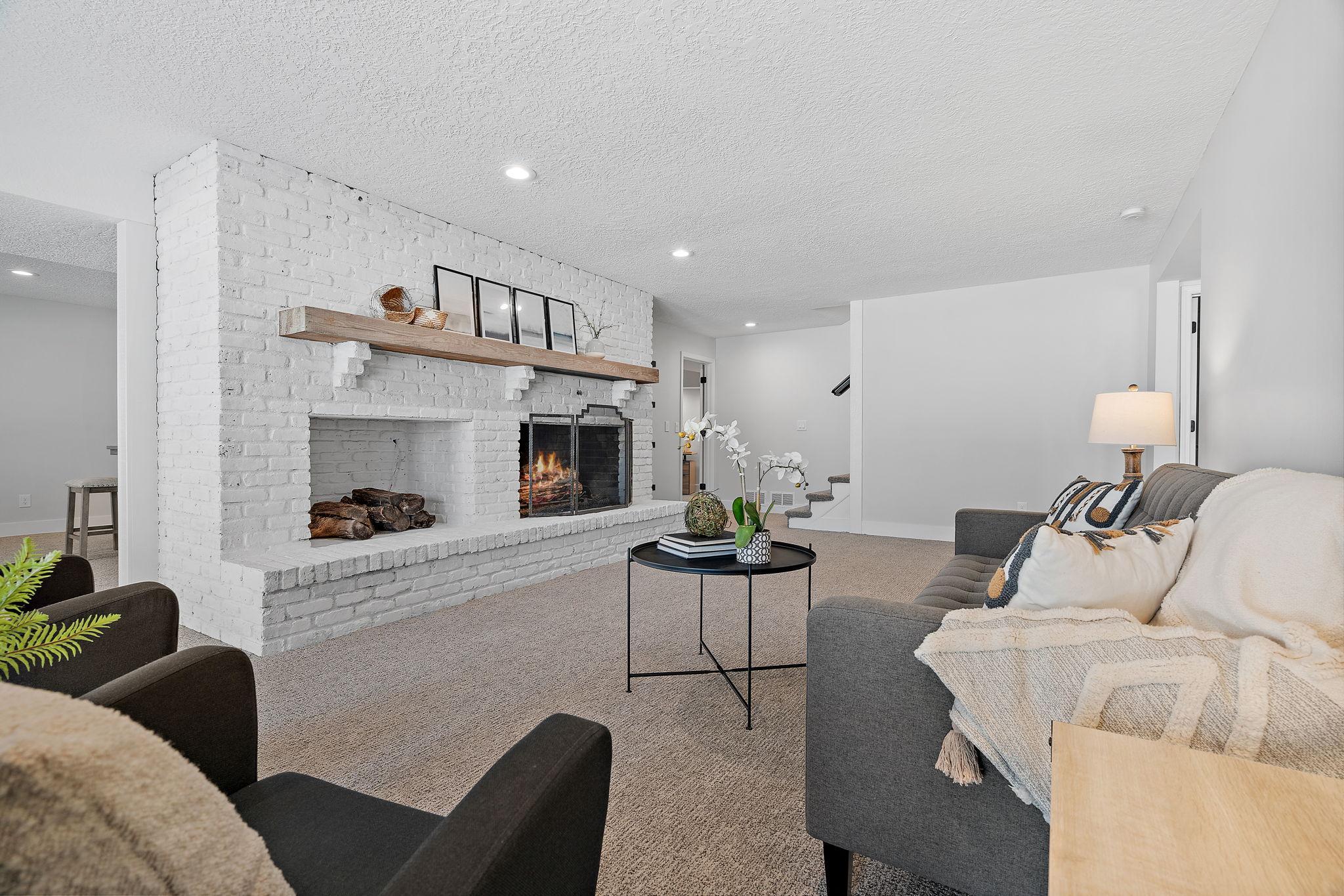 5650 Fairlawn Shores Trail SE