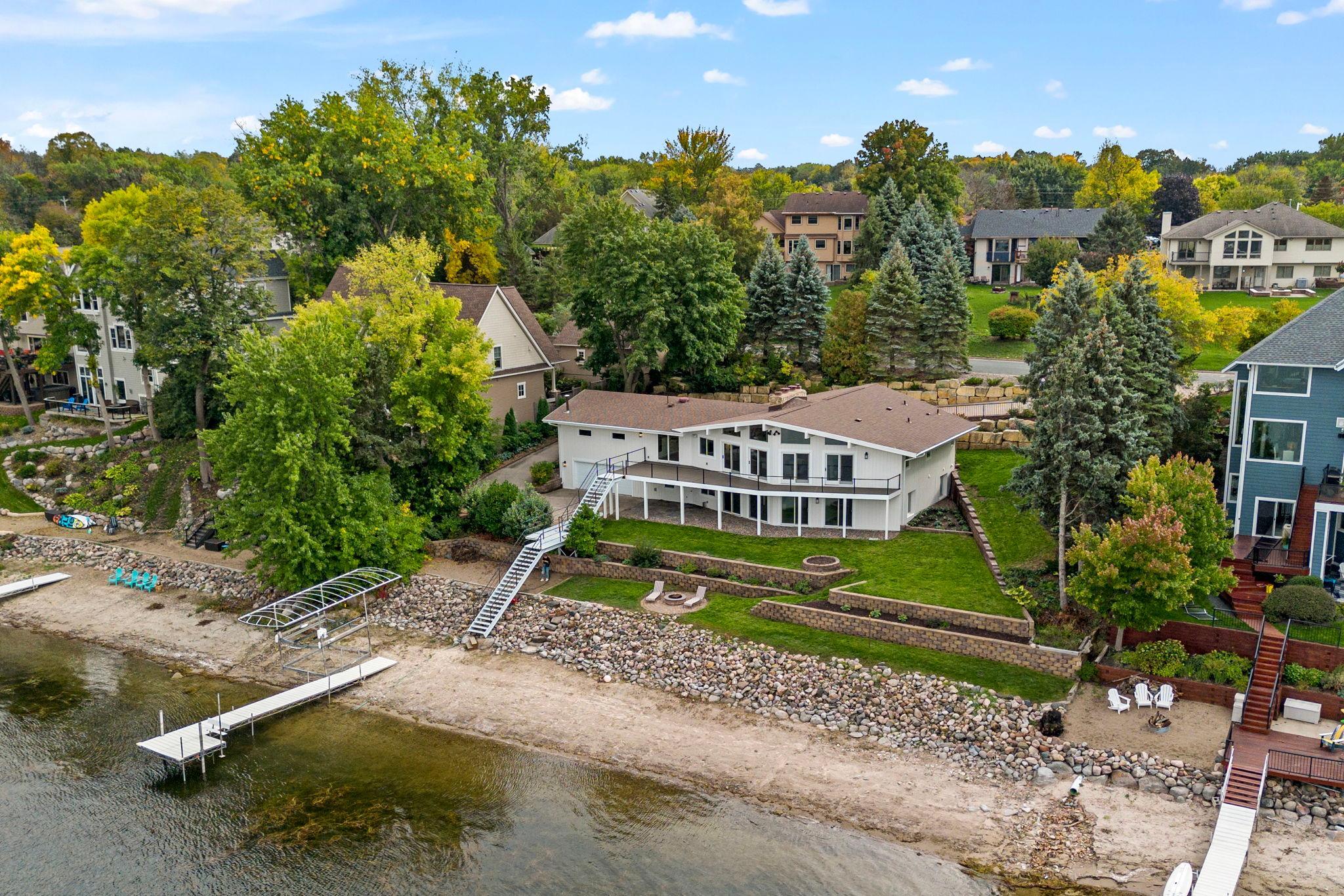 5650 Fairlawn Shores Trail SE