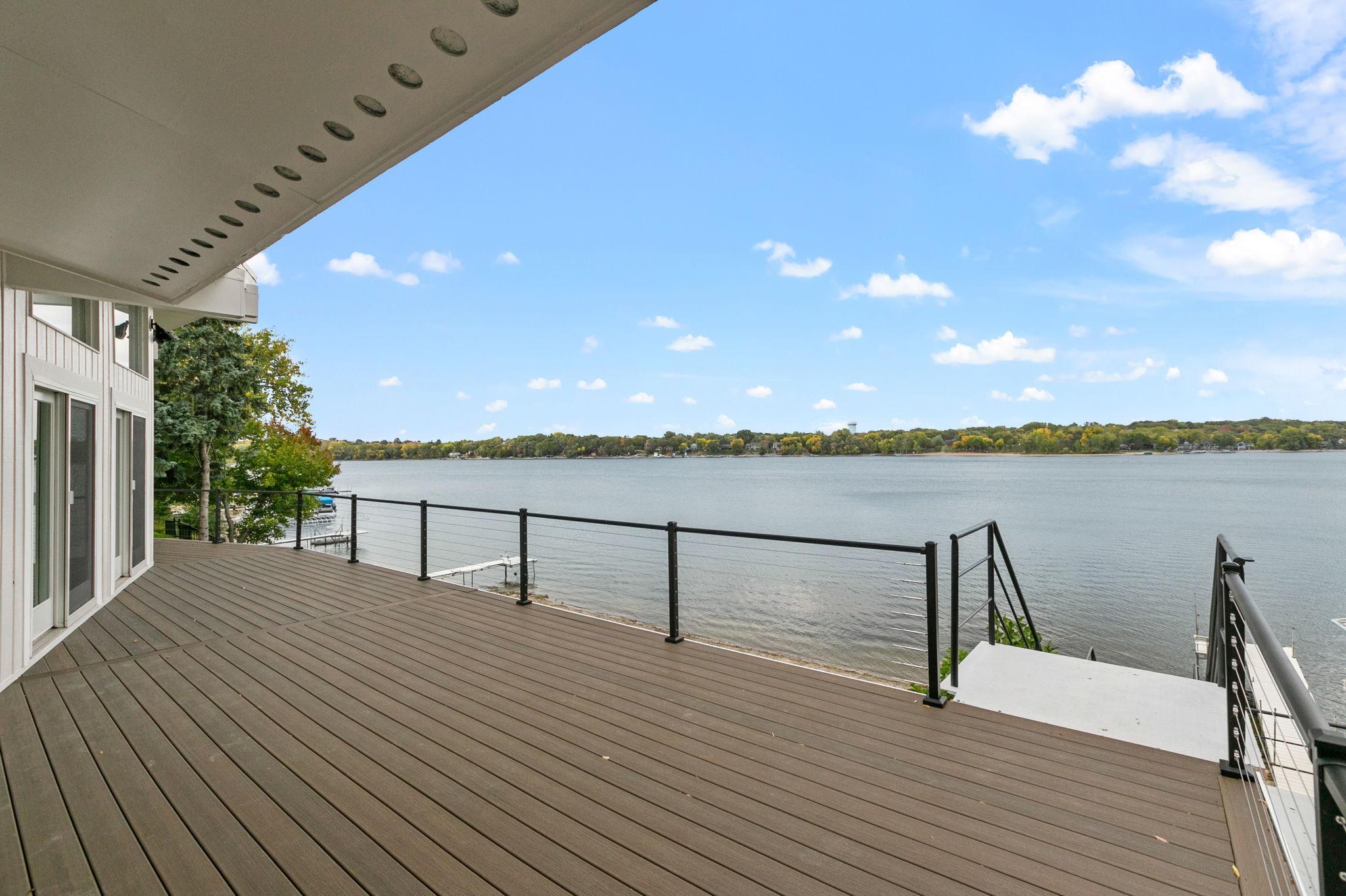 5650 Fairlawn Shores Trail SE