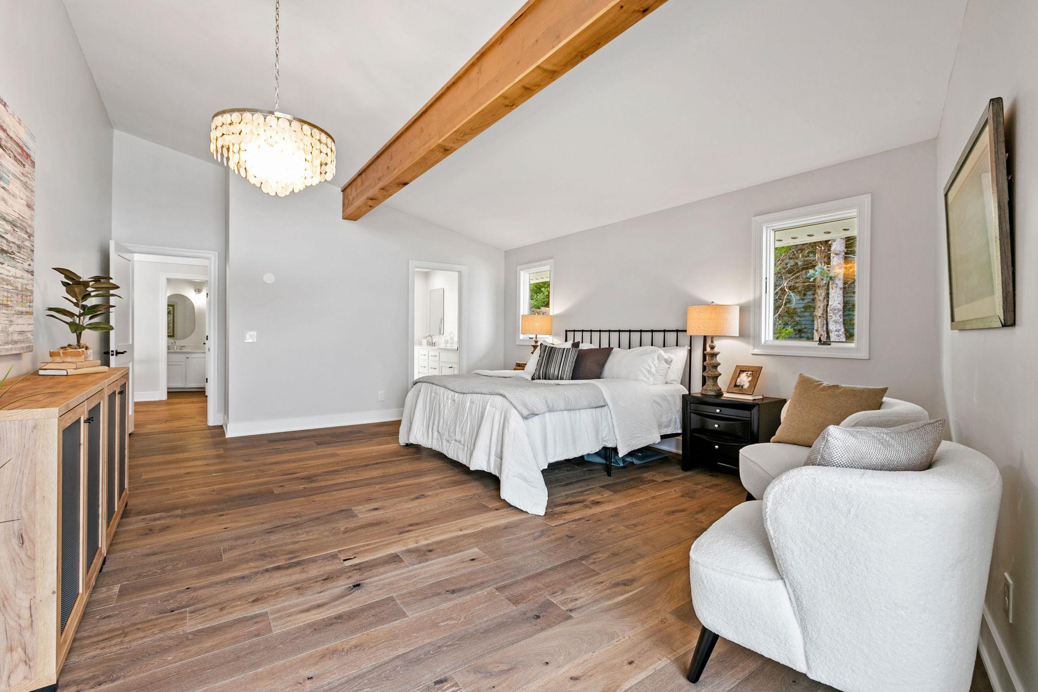 5650 Fairlawn Shores Trail SE