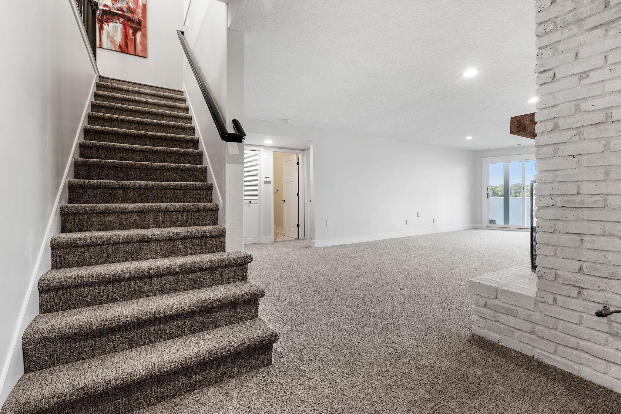 5650 Fairlawn Shores Trail SE