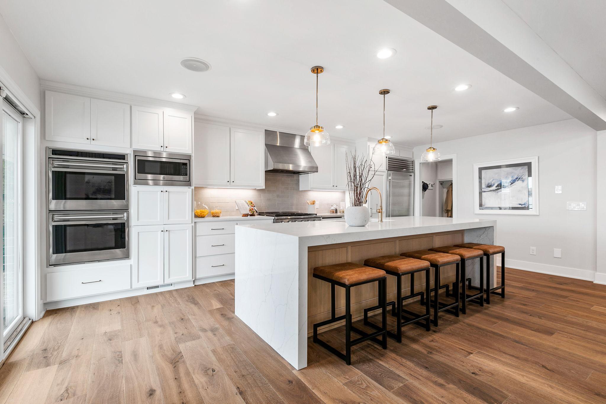 5650 Fairlawn Shores Trail SE