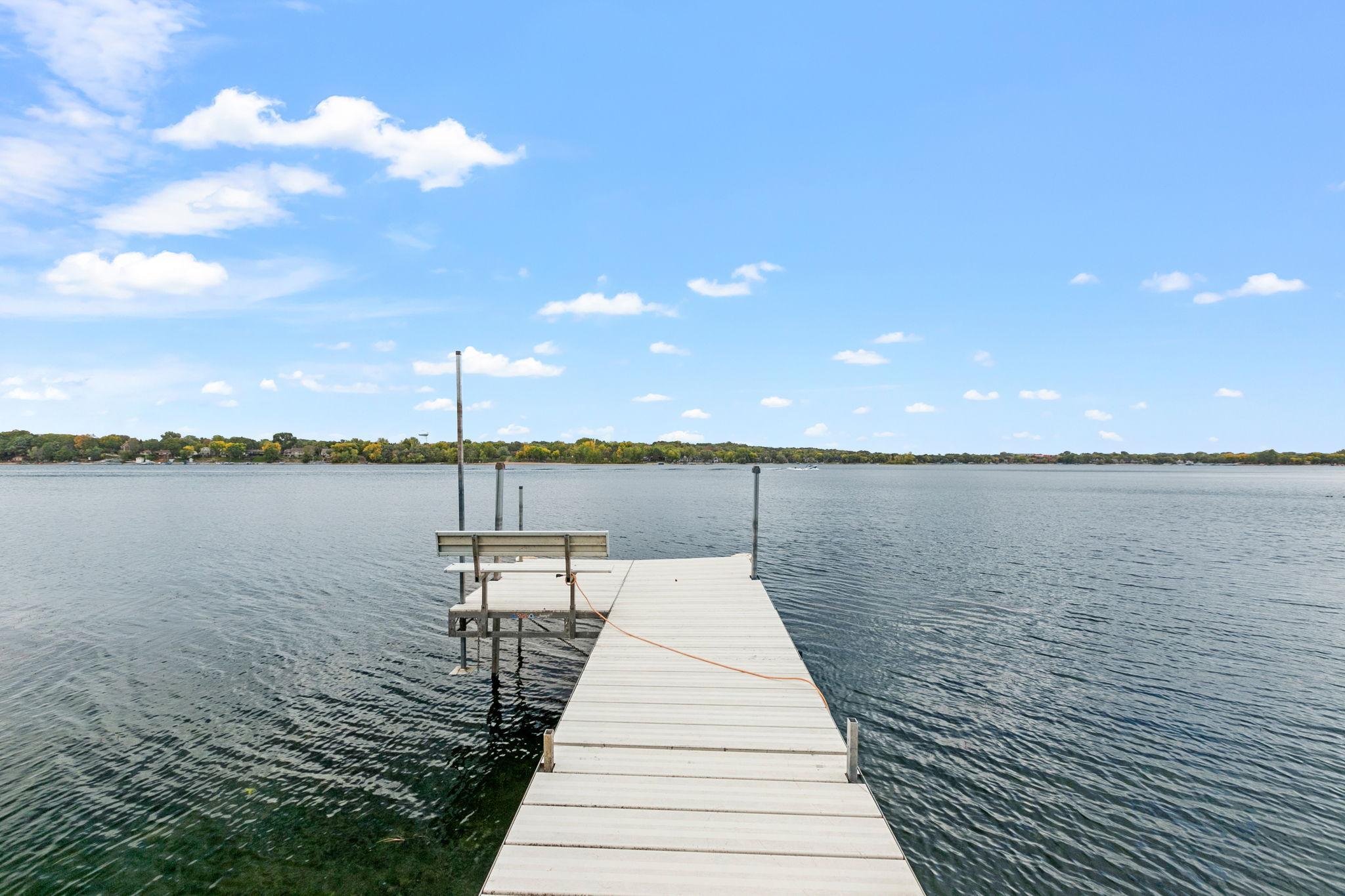 5650 Fairlawn Shores Trail SE