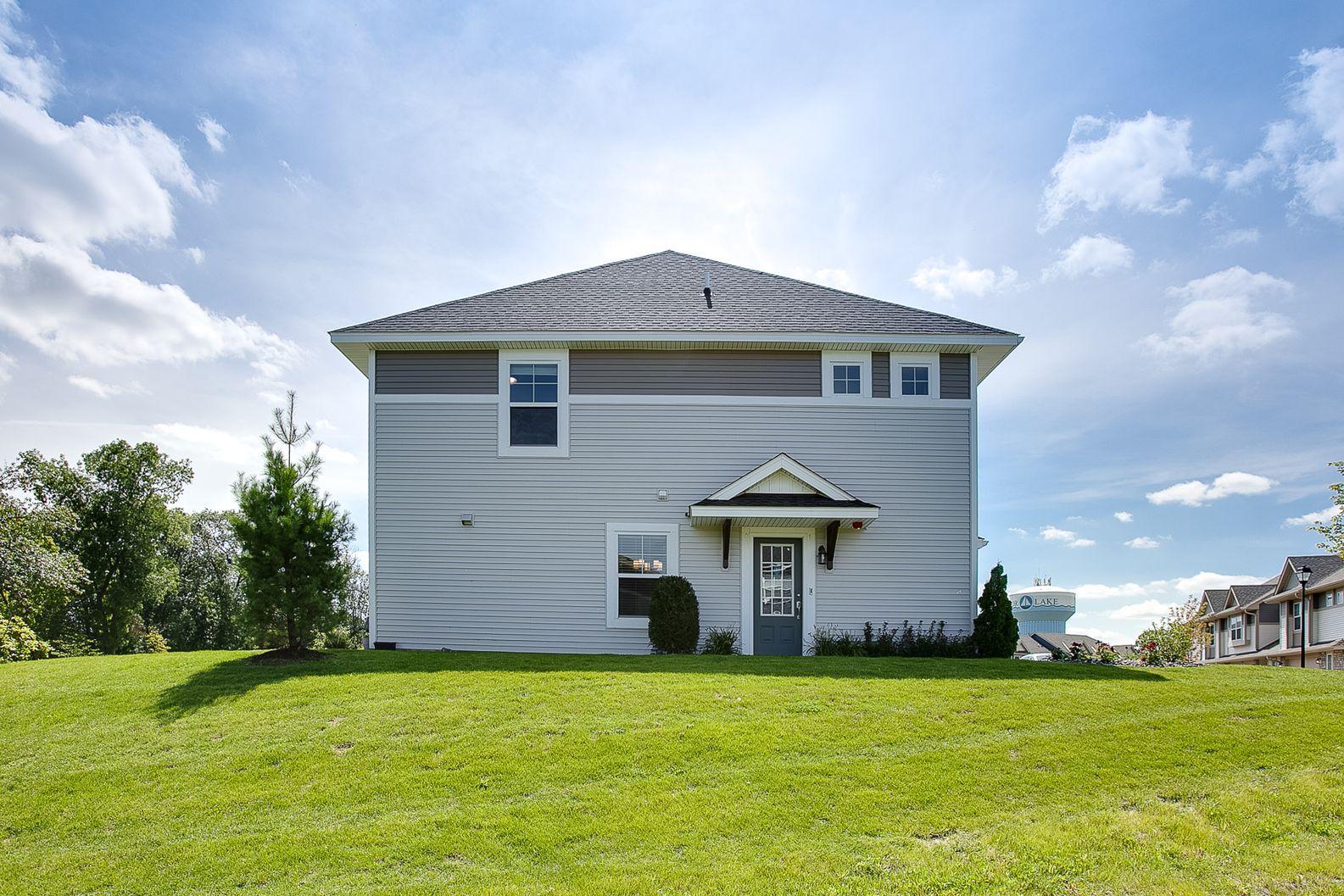 5677 Cattail Court NE