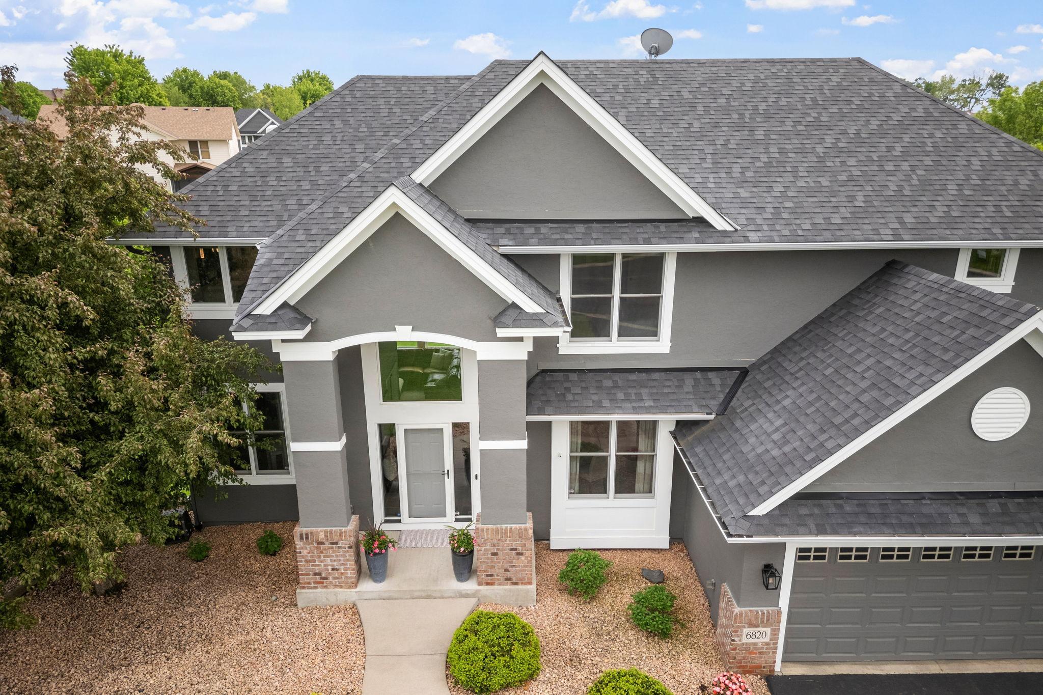 6820 Ruby Lane