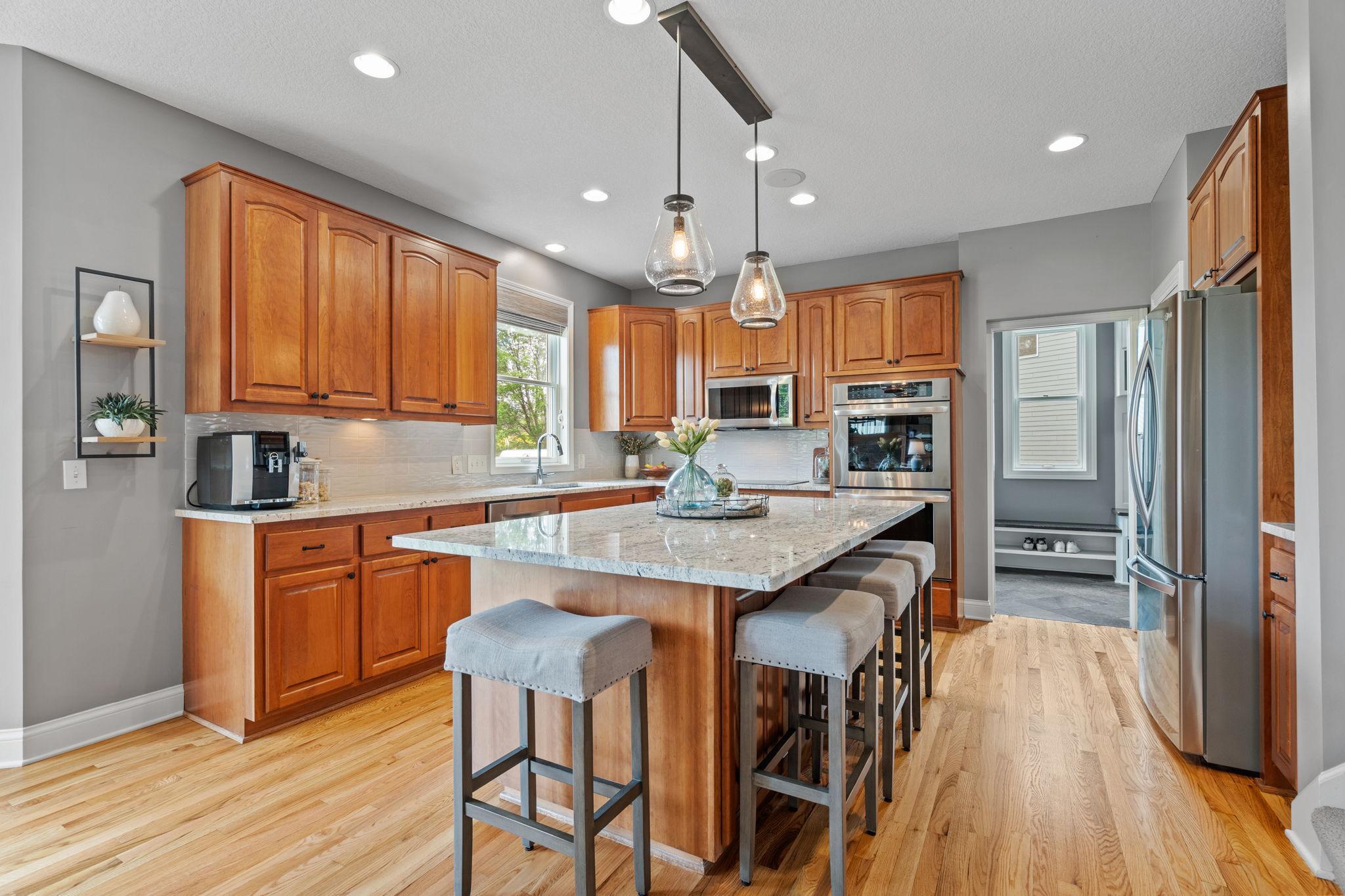 6820 Ruby Lane