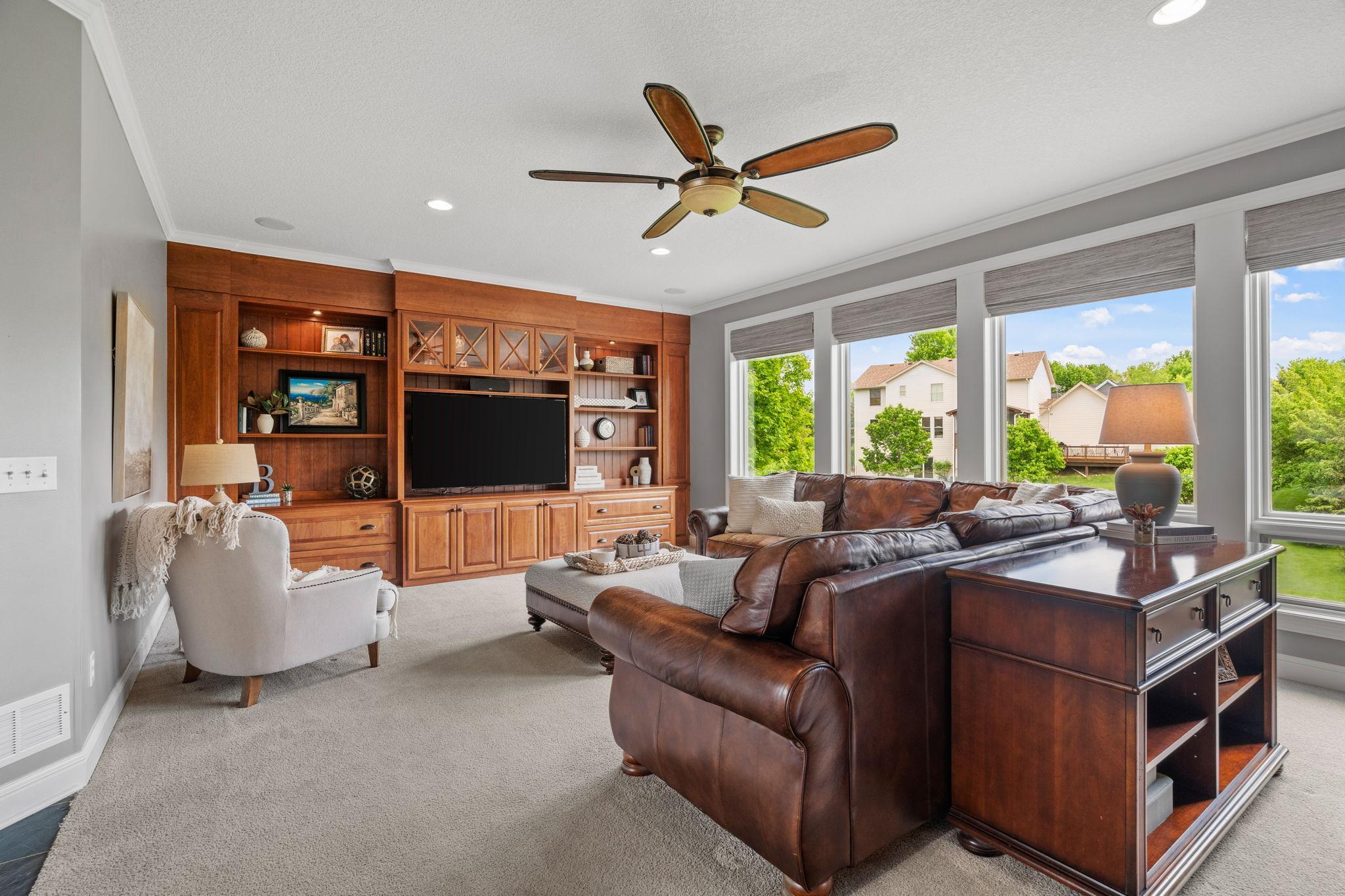 6820 Ruby Lane