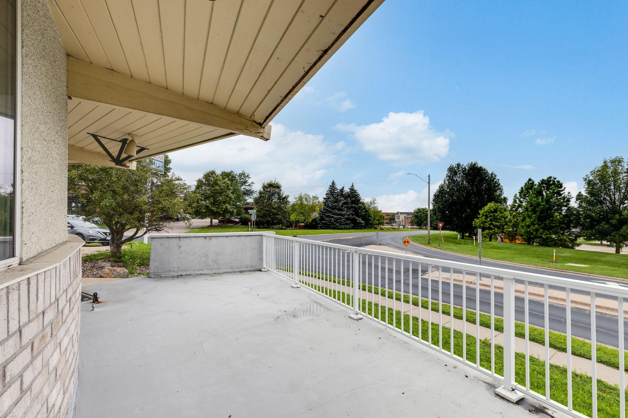 12443 River Ridge Boulevard