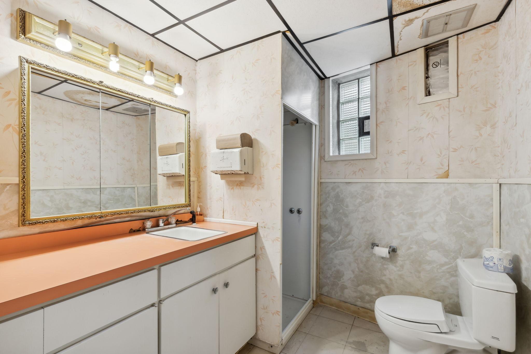 12443 River Ridge Boulevard