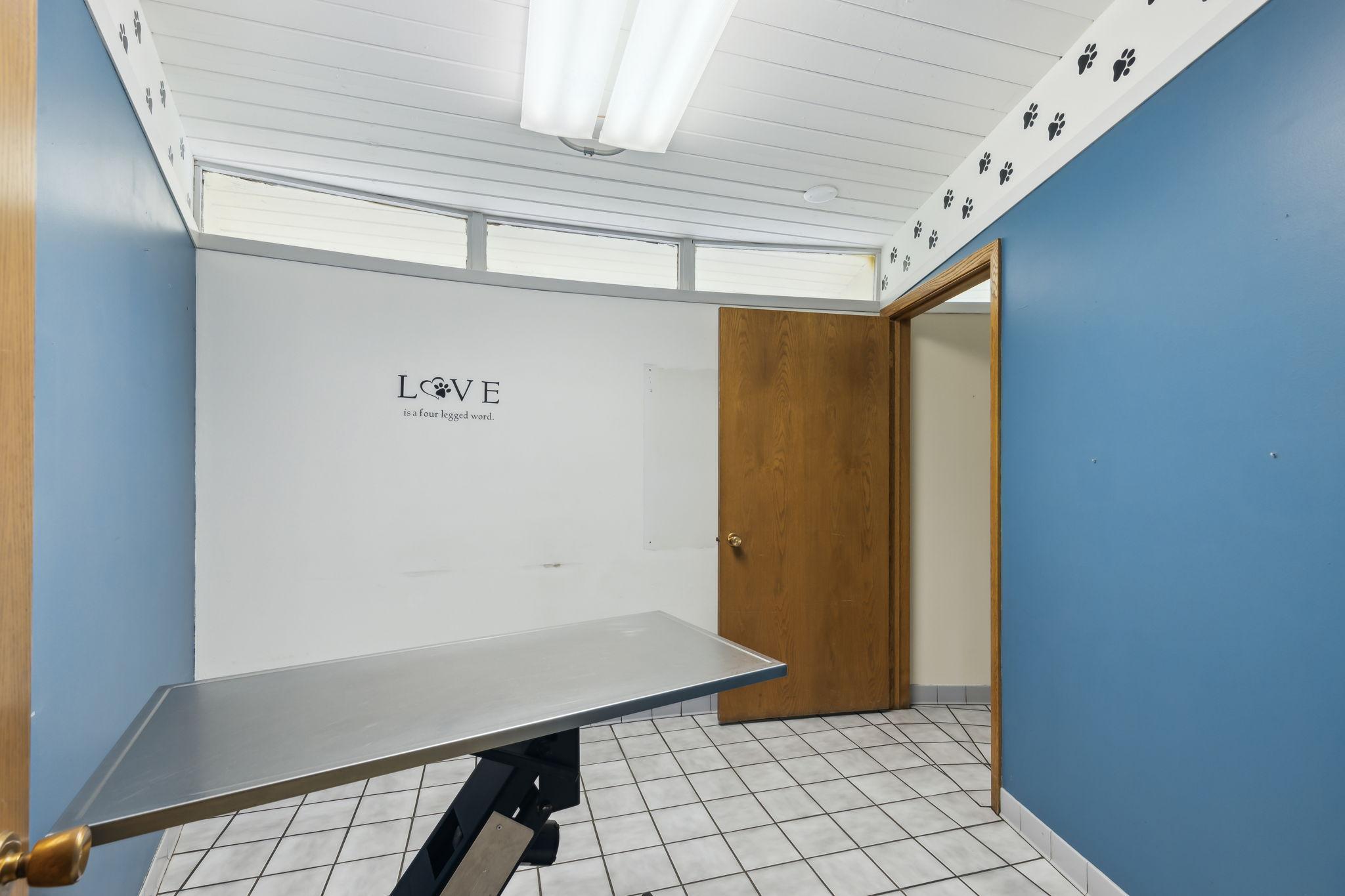 12443 River Ridge Boulevard