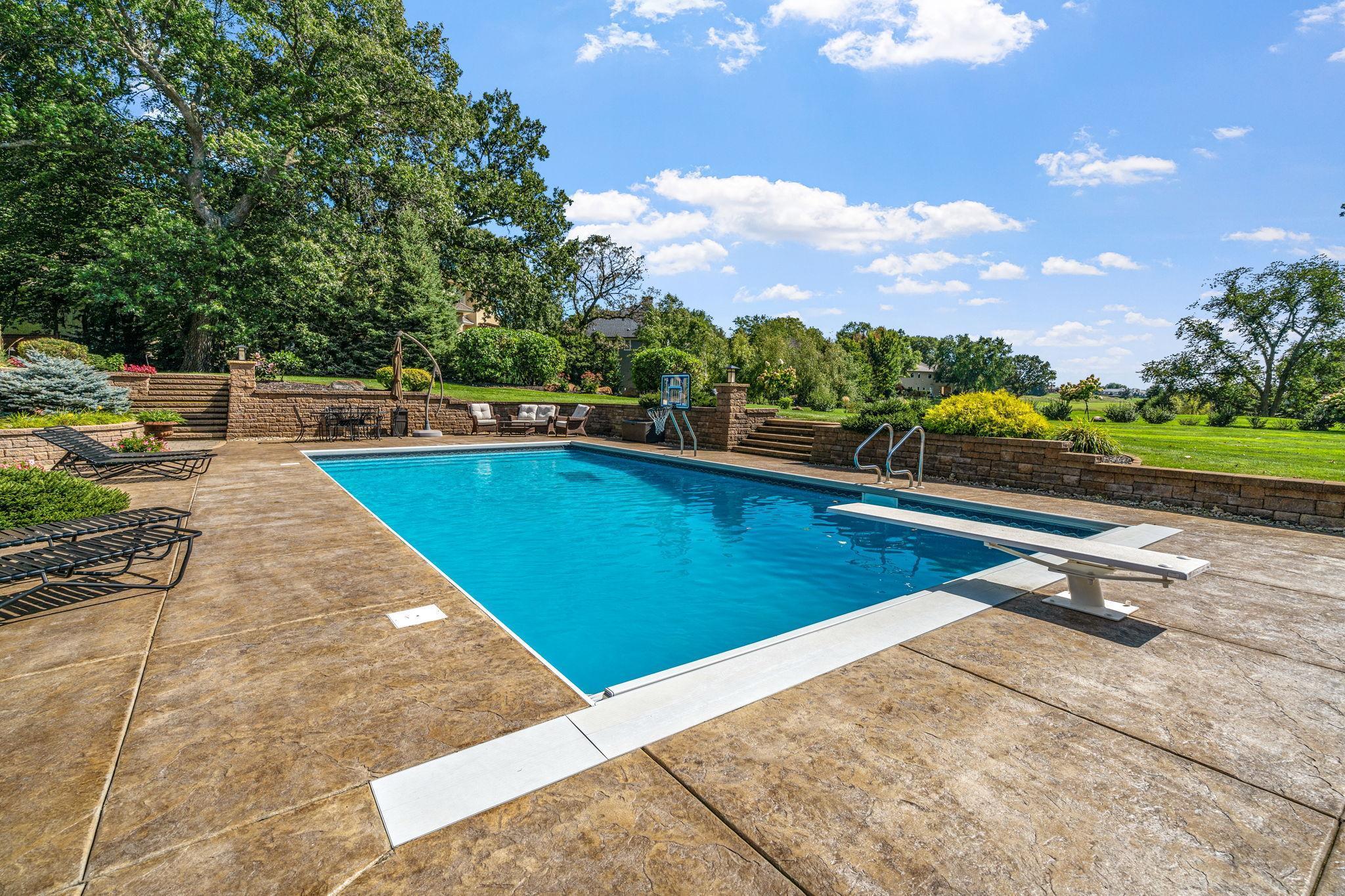 8855 Legends Club Drive