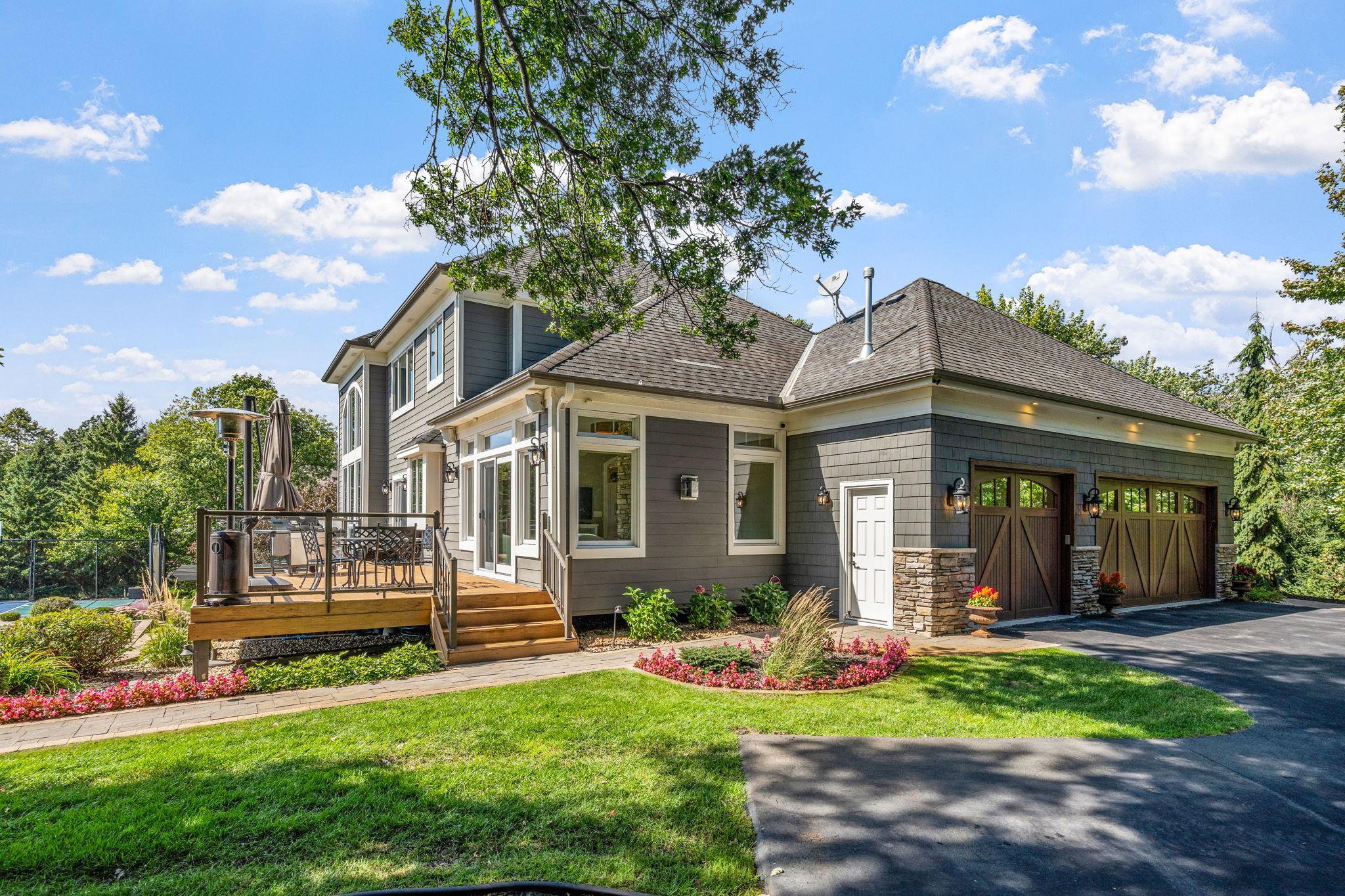 8855 Legends Club Drive