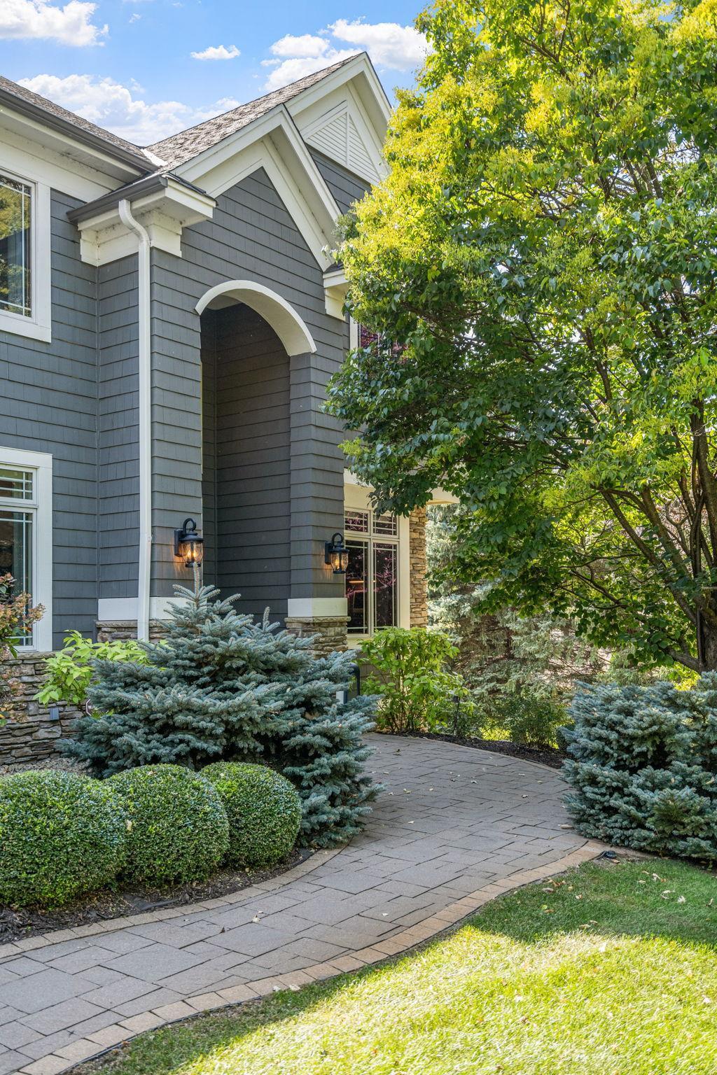 8855 Legends Club Drive