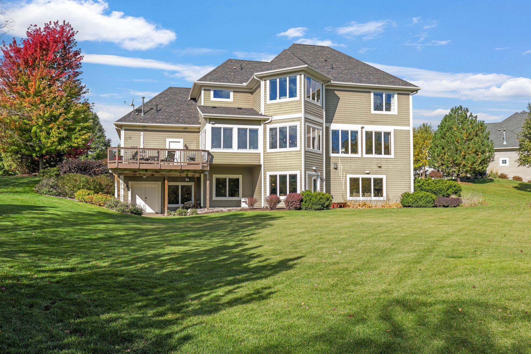 21451 Bitterbush Pass