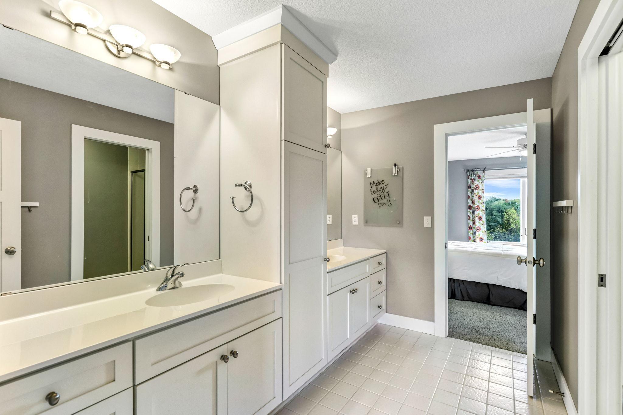 21451 Bitterbush Pass