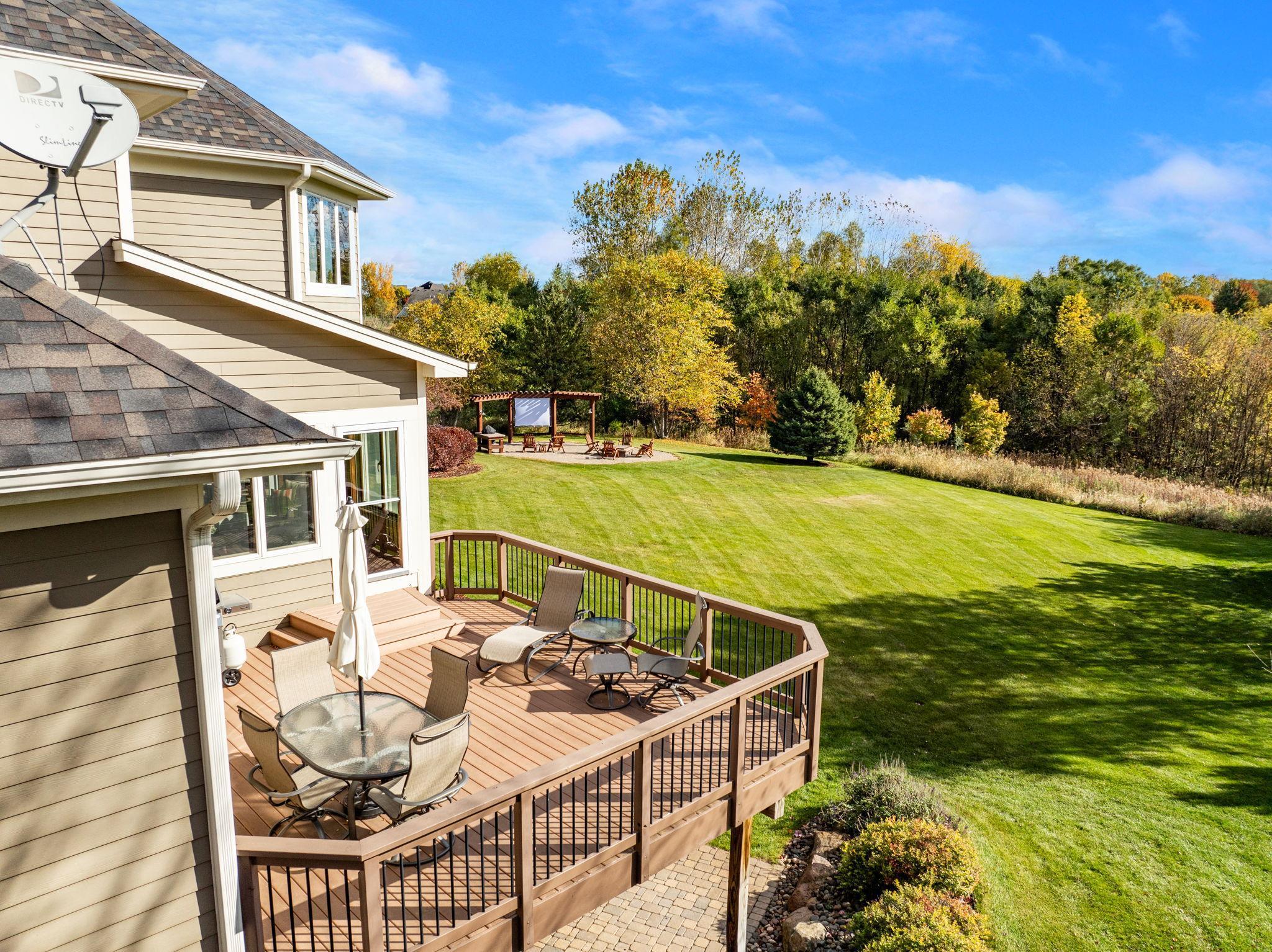 21451 Bitterbush Pass