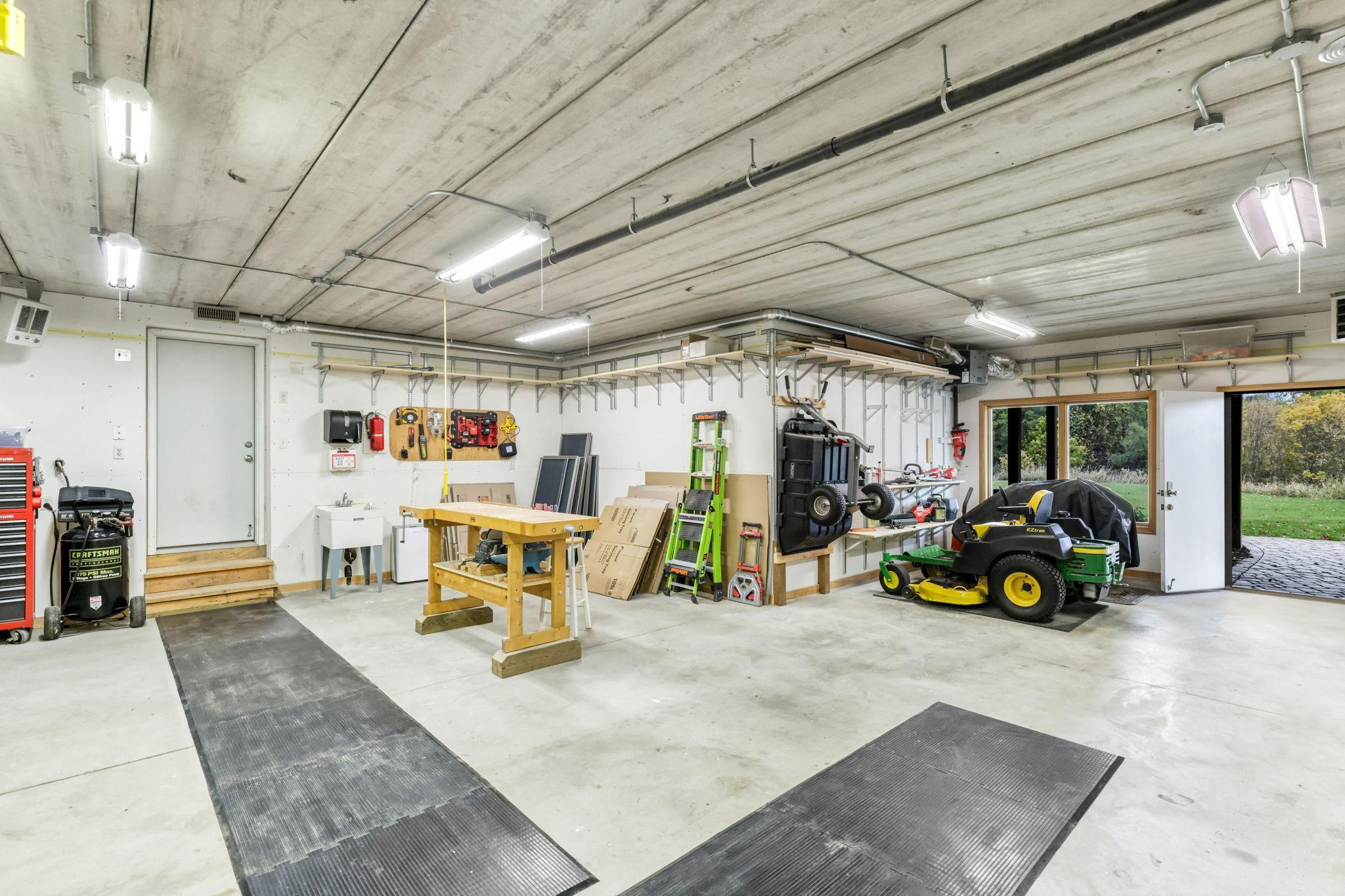 21451 Bitterbush Pass