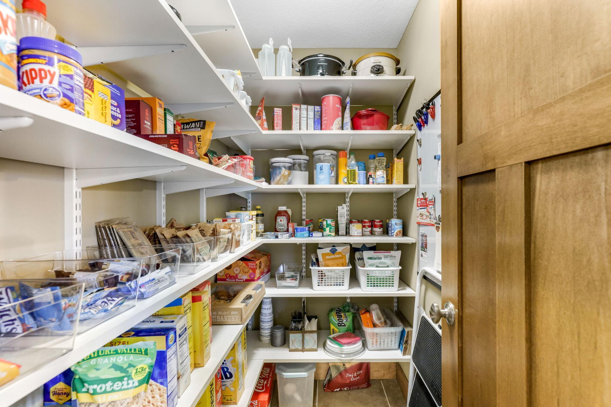 21451 Bitterbush Pass